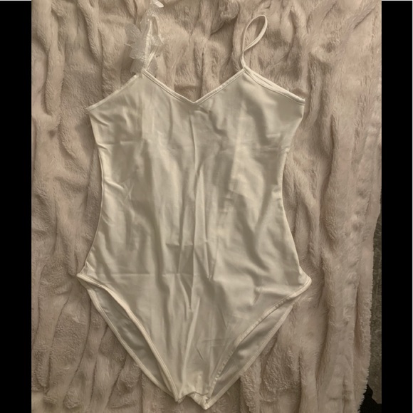 🍍One Piece Swimsuit/bodysuit - Ruffle Embellished - Picture 11 of 16